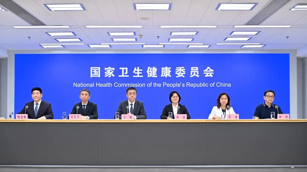 中疾控专家:百日咳、新冠、结核病如何预防?.jpg 中疾控专家:百日咳、新冠、结核病如何预防?.jpg