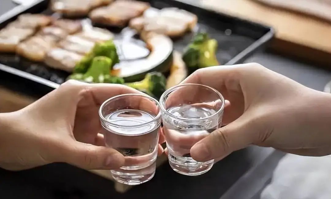 喝酒段位大揭秘,你能到达哪一级?.jpg 喝酒段位大揭秘,你能到达哪一级?.jpg