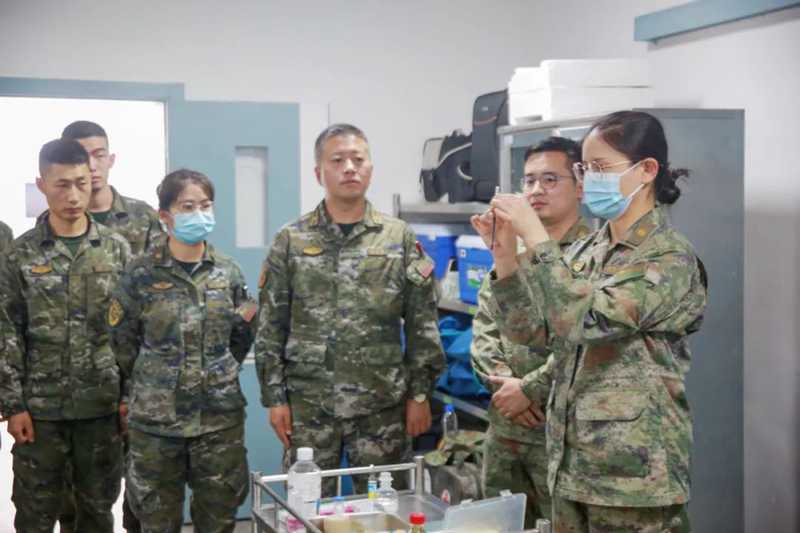 贵州武警3.jpg